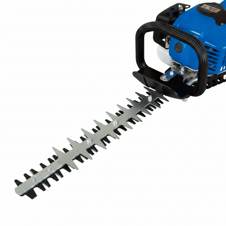 22.5cc petrol hedge trimmer with 50 cm blade and ergonomic rotating handle for precise hedge cutting.